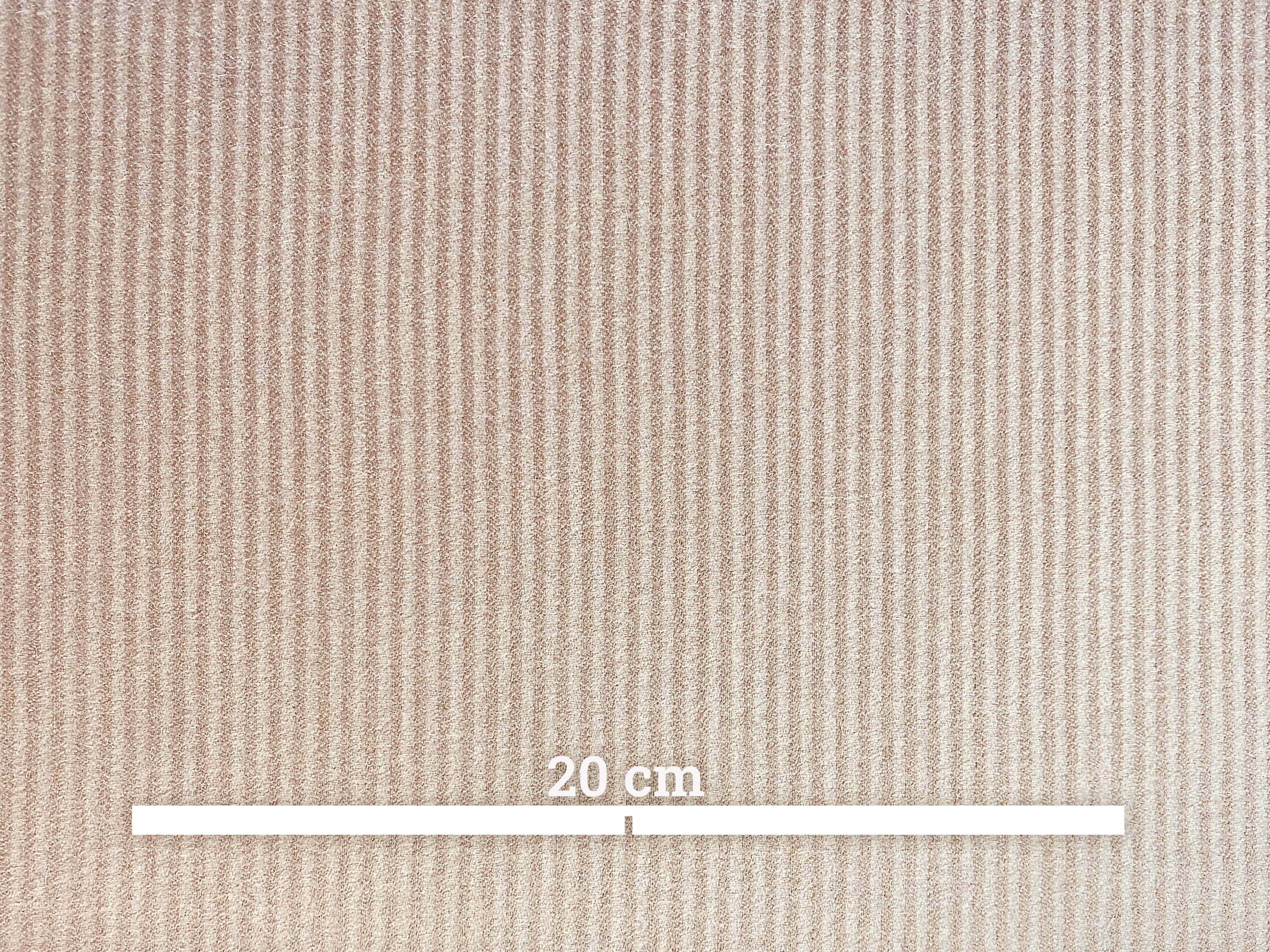 Ottoman mit Angora - beige