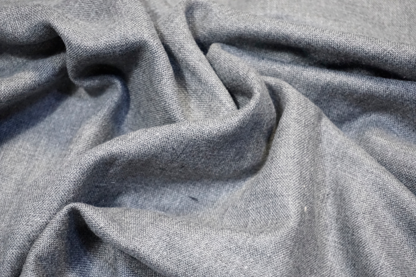 Feine doppelseitige Kaschmirware - grau/braun