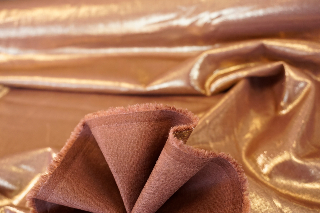 Leinenmischung mit Lurex - kupfer