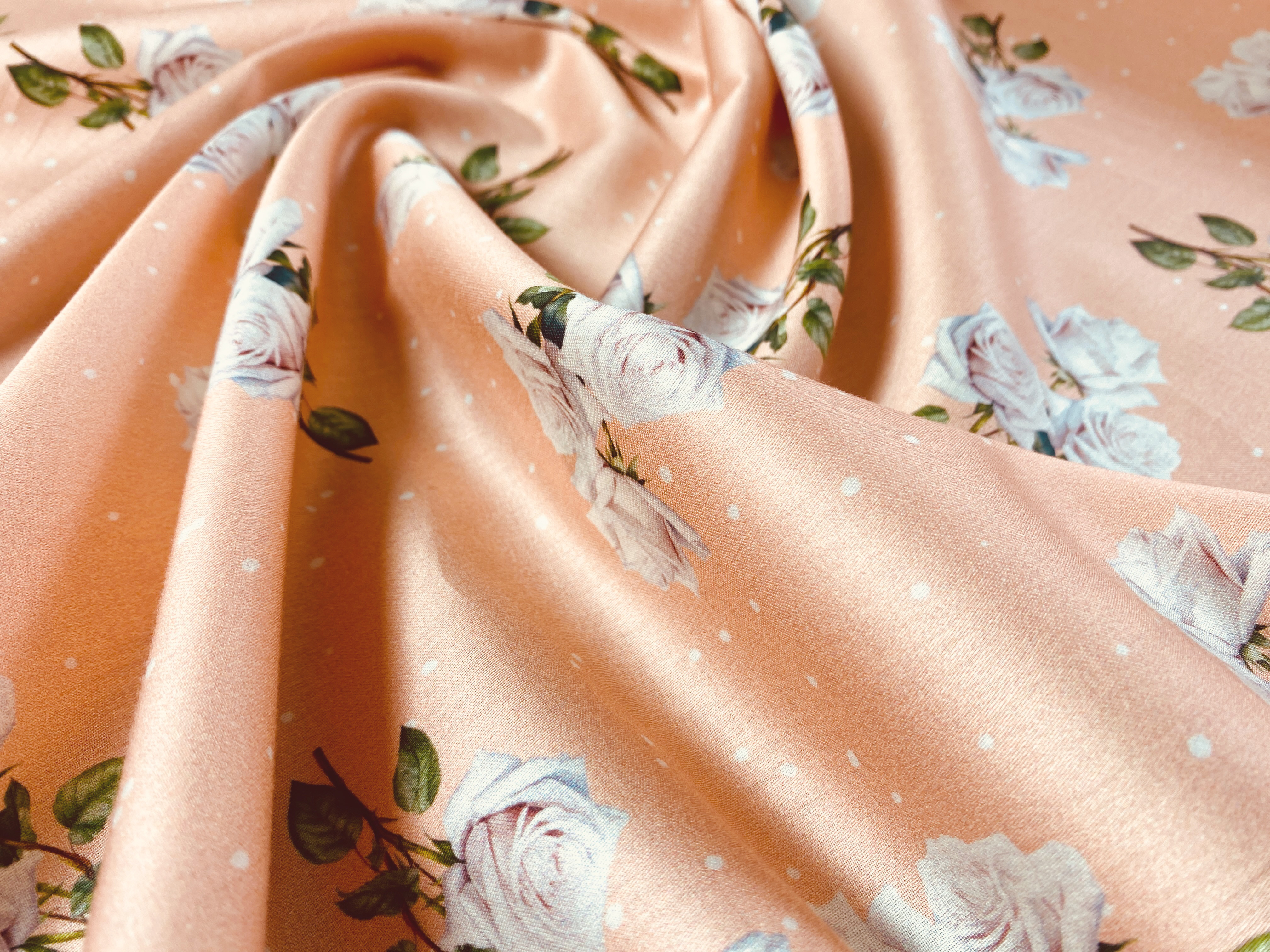 Baumwolle Rosen apricot-weiß