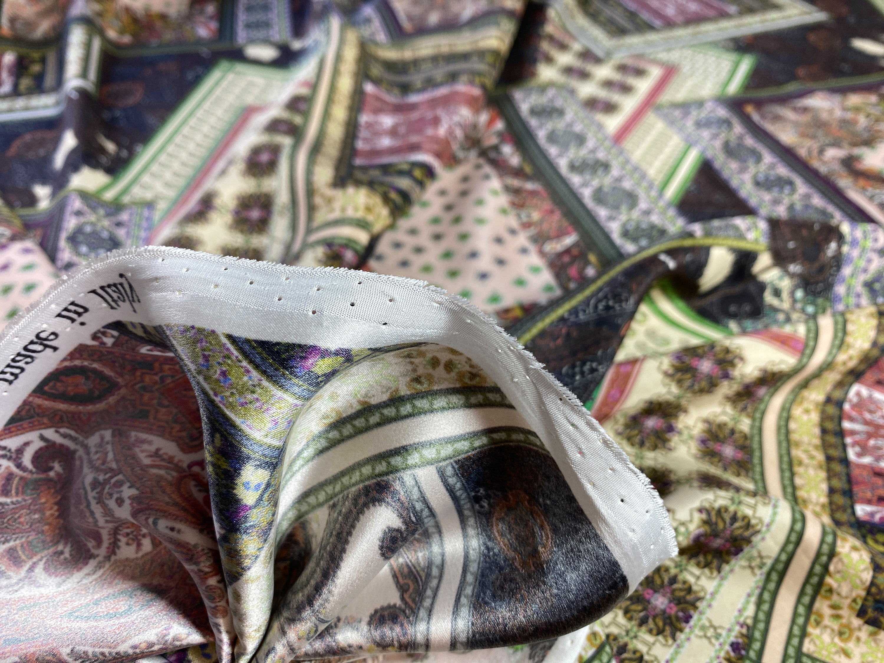 Seidencrepe Tücherdruck